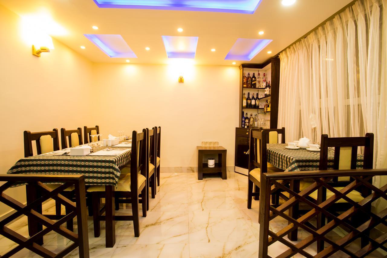 Kathmandu Merry Hotel Екстер'єр фото