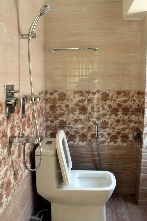 Kathmandu Merry Hotel Екстер'єр фото