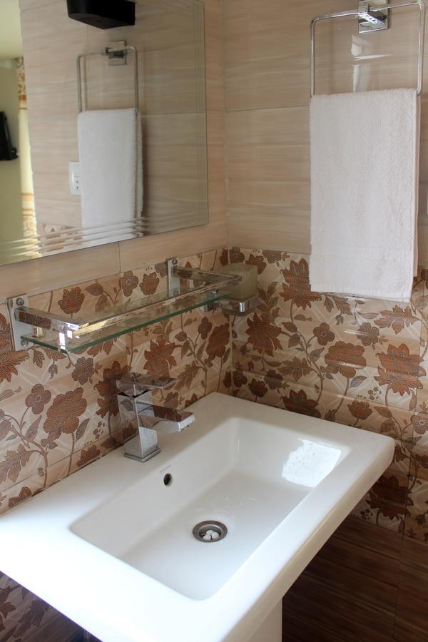 Kathmandu Merry Hotel Екстер'єр фото